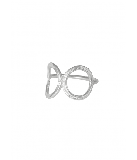 Anillo geometrico de plata "Hoops"